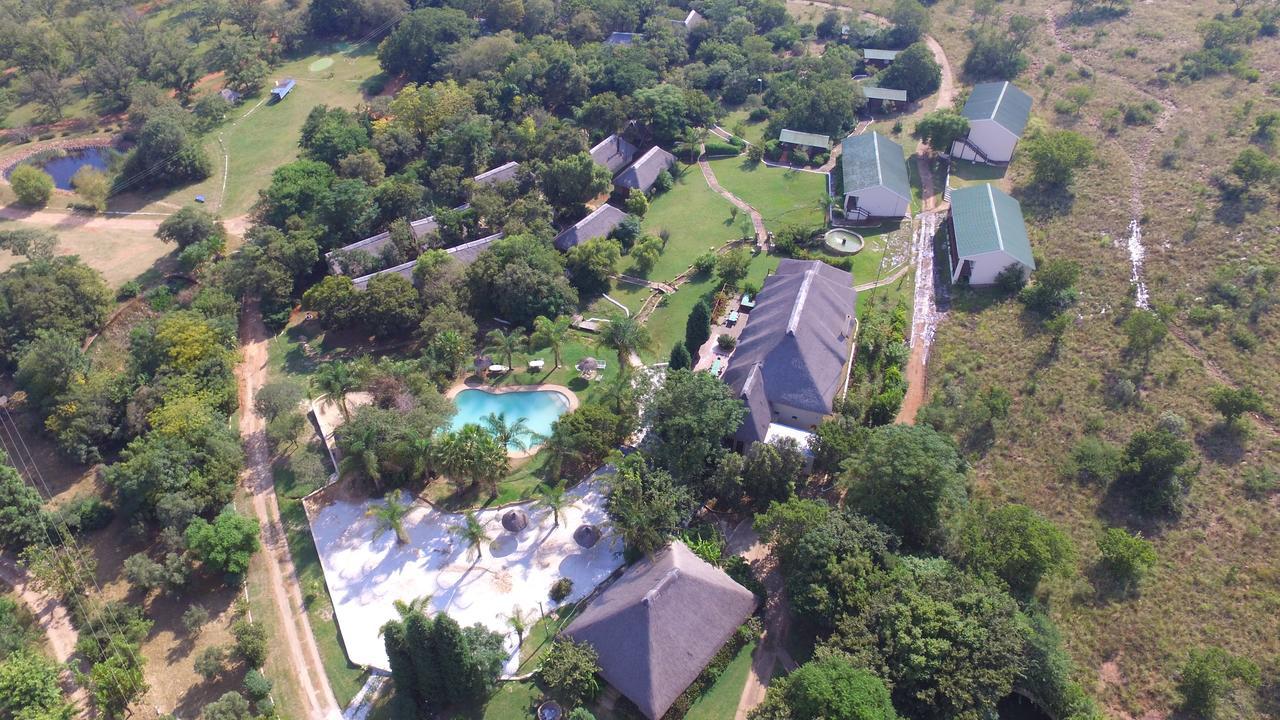 Hekpoort The Nutbush Boma Lodge מראה חיצוני תמונה